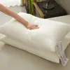 25 Tipos de Travesseiros para Uso Doméstico com Enchimento 100% Seda, Travesseiros de Presente para Vendas em Massa, Travesseiros para Pousadas e Hotéis, Roupa de Cama
