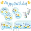Paquete de Decoración de Cumpleaños Nuevo Patito Amarillo de Amazon Tema Vasos de Papel Desechables, Servilletas de Papel, Platos de Papel, Banderines y Banderas