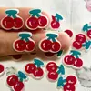 Botões de Desenho Frutas Fofas Cereja Vermelha Cardigan Suéter Tamancos Decorações Kit de Materiais para Diário DIY