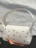 Bolsa Satchel Estilo Novo Verão 2025 Bolsa Personalizada Bolsa de Ombro Retrô Europeia e Americana Tendência Bolsa de Axila Fashion com Rebites