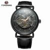 Reloj mecánico automático FORSINING 726 para hombre con correa y disco pasante en el fondo.