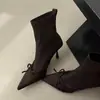 Botines de Tacón de Aguja Puntiagudos Estilo Retro Francés de Temporada con Lazo de Satén para Mujer, Nuevo Estilo Otoño/Invierno, Versátiles, Adelgazantes y Elásticos