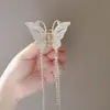 Pinza de Agarre de Mariposa de Nicho con Borla Larga Full Diamante Moda Exquisita tamaño pequeño Pinza para el Cabello Pinza Diaria para el Cabello Accesorios para el Cabello