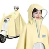 Capa de chuva para patinete elétrico, para uma pessoa, corpo inteiro, resistente, tamanho grande, para motociclistas adultos, feita de PVC