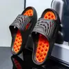 Pantuflas de Masaje con Bloques de Color de Moda para Mujer 2026 Modelo Nuevo para Interiores Engrosadas Antideslizantes Resistentes al Desgaste para Hombre