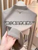 Cor de Chá de Leite Gola Alta Meia Gola Lã Escovada Camada Base Quente Feminina Outono e Inverno Nova Blusa Camiseta Elegante de Manga Longa Slim-Fit
