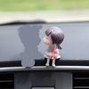 Ornamentos de carro de celebridade da internet atacado acessórios de interior de carro bonecos de casal fofos beijando decoração do console central suprimentos