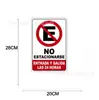 É proibido estacionar em frente à porta da garagem na Espanha.. Por favor, não estacione na área da entrada.. Existe um aviso de entrada e saída de veículos na parte interna da porta da garagem.