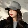 Gorra de béisbol moderna estilo coreano, diseñada para hacer que la cara parezca más pequeña, nueva colección primavera/verano, versátil, hecha de algodón lavado, adecuada para parejas, visera ancha, protectora del sol, para hombres y mujeres