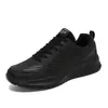 Sapatos Esportivos de Couro Masculinos Transfronteiriços de Outono e Inverno, Sapatos Casuais Masculinos para Todas as Estações, Sapatos de Caminhada Ultraleves, Sapatos de Viagem, Atacado em Estoque