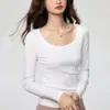 Algodão penteado 40 fios, etiqueta na gola, camiseta de manga longa com decote U grande estilo francês que valoriza o corpo para mulheres, nova blusa de outono, peça básica