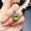 Venta al por mayor de fábrica Popular Colgante de Peridoto Natural Plata S925 Incrustado Piedra Principal 6*8 Joyería de Lujo Venta Directa de Fábrica