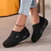 Zapatos para Mujer de Suela Gruesa con Amortiguación de Aire, Malla Transpirable Hueca, Puntera Reforzada, Mocasines sin Talón, Zapatos Perezosos para Mujer de Comercio Exterior Talla Grande