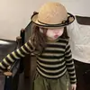 Roupa Casual Infantil 2026 Nova Primavera/Outono Menina Estilo Coreano Camiseta Listrada Verde de Manga Longa Top Versátil para Meninas