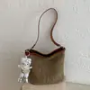 Moda Exclusiva de Alto Padrão Transfronteiriça 2026 Nova Coleção Primavera/Verão Feminina Design Simples de Nicho Bolsa Saco de Ombro Cruzado
