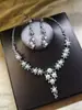 Conjunto de collar de perlas nuevo de comercio exterior europeo y americano para mujer, ligero, de lujo, de nicho, accesorios para vestido de novia que combinan con todo, cadena de clavícula de aleación