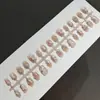 Unhas Postiças 30 Peças Inteiras T109 Flor Pérola Diamante Escada Curta Menina Pura Desejo Florzinha Fresca Manicure Clareadora de Alto Padrão