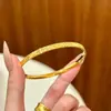 Nova Moda Pulseira Brilhante Gelo Triturado Banhada a Ouro para Mulheres, Anel Liso Céu Estrelado, Pulseira de Ouro Imitação, Joias Ouro Areia Atacado