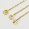 Moda Europeia e Americana Simples Colar com Letra em Aço Inoxidável Feminino Design de Nicho Hollow Pingente de Aço Titânio Colar 18K Feminino