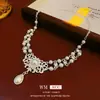Collar de Perlas Artificiales de Gota de Agua, Cadena para Clavícula Hueca Incrustada con Diamantes Estilo Palacio de Lujo Ligero, Collar Elegante Retro de Gama Alta