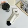 Meias Sociais Jacquard Brancas, Meias Femininas Estilo College Modernas, Meias de Cor Sólida, Meias Curtas, Estilo Japonês, Versátil Preto e Branco Estilo Ins