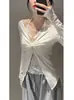 Camisa Base Vermelha de Manga Longa Celebridade para Mulheres 2025 Novo Outono Inicial Estilo Coreano Camiseta de Renda Falsa Peça Dupla Camisola Spicy Girl