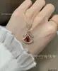 Colar Formato Minissaia com Diamantes [Versão de Luxo Ouro V] Banhado a Ouro Rosé 18K, Pingente Pequeno Leque Antidesgaste Corrente para Clavícula