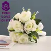 Ramo de rosas artificiales imitación 7 cabezas rosa de Corea del Sur flor de seda flor para dama de honor de boda florista sosteniendo flor fábrica en stock venta al por mayor