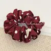 Goma para el pelo de lunares burdeos a la moda estilo coreano con un toque de alta gama, Elegante goma para moño, Accesorio para el pelo