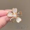 Broche de Terno, Flor de Peito Anti-Exposição com Laço, Alfinete de Peito de Verão, Botão Anti-Exposição para Camisa Sem Costura, Alfinete de Segurança Versátil