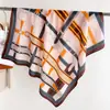 Moda Comércio Exterior 90 Lenço Quadrado Grande Corrente Seda Versátil Padrão Espinha de Peixe Xale Lenço Lenço Estampado Retrô Lenço de Cabeça Lenço