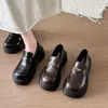 Zapatos Planos Versátiles Mocasines de Tacón Grueso Estilo Británico Zapatos Pequeños de Cuero para Mujer Aumentan la Altura Primavera Retro 2026 Negro Punta Redonda