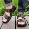 2026 Nuevo Top de Tiras Cruzadas Talla Grande Capa Superior Piel de Vaca Verano Nuevos Zapatos de Playa Ropa Exterior Casual Transpirables Chanclas de Doble Uso
