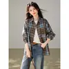Camisa Retrô Americana de Manga Longa Design de Primavera e Outono Senso de Design Nicho Solta Versátil Preguiçosa Camisa Xadrez Jaqueta