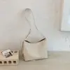 Bolsa Tote com Textura Trançada da Moda Feminina Tendência Bolsa Saco de Grande Capacidade Venda Quente Transfronteiriça para o Trabalho Retro Bolsa de Ombro de Mão