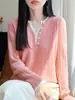 Blusa de tricô canelada com gola V redonda e botões, com visual de duas peças, 100% lã, para mulheres, corte justo, camada base elegante e versátil
