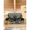 Bolso de Silla Bordado D Bobby Correa Ancha para el Hombro Bolso Semicircular en Forma de Herradura Bolso Cruzado de Hombro de Moda para Mujer 2024