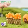 Paisaje en miniatura con lindos conejos de dibujos animados de animales, casas de zanahoria, adorables decoraciones de jardín de conejitos, adornos de resina y accesorios para el Año del Conejo