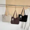Otoño/Invierno Retro Gran Capacidad 2026 Nueva Moda Sencilla Versátil Elegante Cotidiana Nicho Bolso Tote de Hombro Único y de Mano