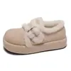 Sapatos femininos estilo Birkenstock com plataforma e sola grossa, com forro de pelúcia, novos para o inverno de 2026, botas de neve antiderrapantes, mocassins quentes