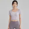Ropa de Yoga para Mujer 2026 Verano Nuevo Estilo Fitness Pilates Yoga Manga Corta Malla para Mujer Conjunto de Dos Piezas Tops de Yoga para Mujer