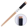 Palillos de madera maciza para el hogar al por mayor de alto valor estilo japonés sándalo rojo haya enrollados con punta antideslizantes antibacterianos en stock