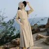 Roupa de Proteção Solar Longa para Mulheres 2026 Verão Novo Estilo Anti-UV Seda Gelada Fina Respirável Cintura Marcada Jaqueta de Proteção Solar