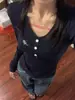 Camiseta Básica Longa V-Neck Ajustada Estilo Retro Americano para Mulheres, Design de Primavera e Outono, Única e Distinta