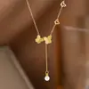 Versión coreana del diseño de nicho collar de acero de titanio de alta calidad para mujer Joker no se decolora cadena de clavícula de temperamento de chica popular joyería al por mayor