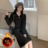 Vestido de Color Sólido con Cremallera y Forro Polar Transfronterizo para Mujer, Nuevo Estilo Otoño e Invierno, Estilo Suave, Ceñido a la Cintura, Adecuado para Combinar con un Abrigo, Vestido de Longitud Media