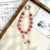 Nuevo Cordón para Teléfono Rosa de Estilo Chino con Flor Tallada y Colgante de Gato Bodhi, Correa Corta Anti-Pérdida para Teléfono al por Mayor