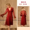 Bata de Noche de Malla Estilo Retro Lujo Ligero para Mujer, Lunares Encaje Transparente Empalmado Cuello en V Larga Sexy para el Hogar 535