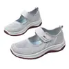 Zapatos de malla transpirable para mujer mayor con cierre de velcro para verano, zapatos cómodos de suela blanda para mujeres de mediana edad y mayores, adecuados para caminar, deportes y uso casual