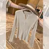 Top de Tricô Base para Mulheres Estilo Alto QI Mulher Coreana Início do Outono Roupa Íntima Início do Outono Minimalista Alto Padrão Estilo Coreano Top com Decote V